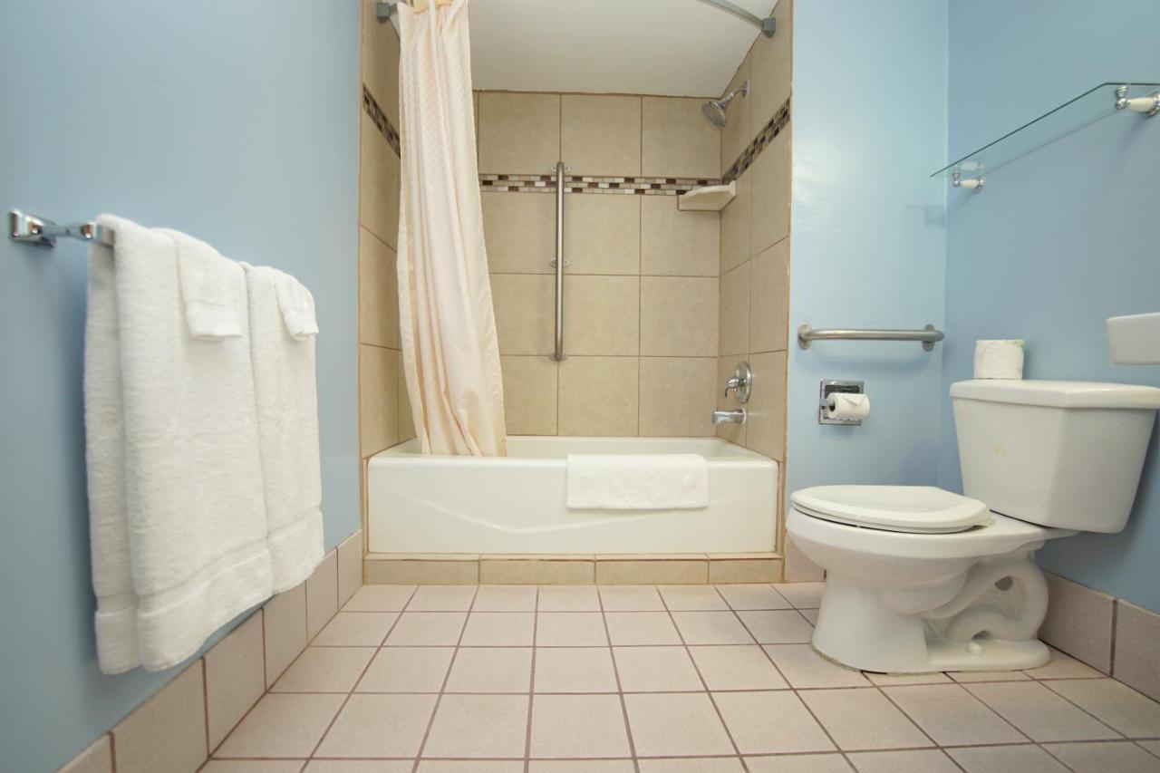 Royal Inn Hudson I-94 ภายนอก รูปภาพ