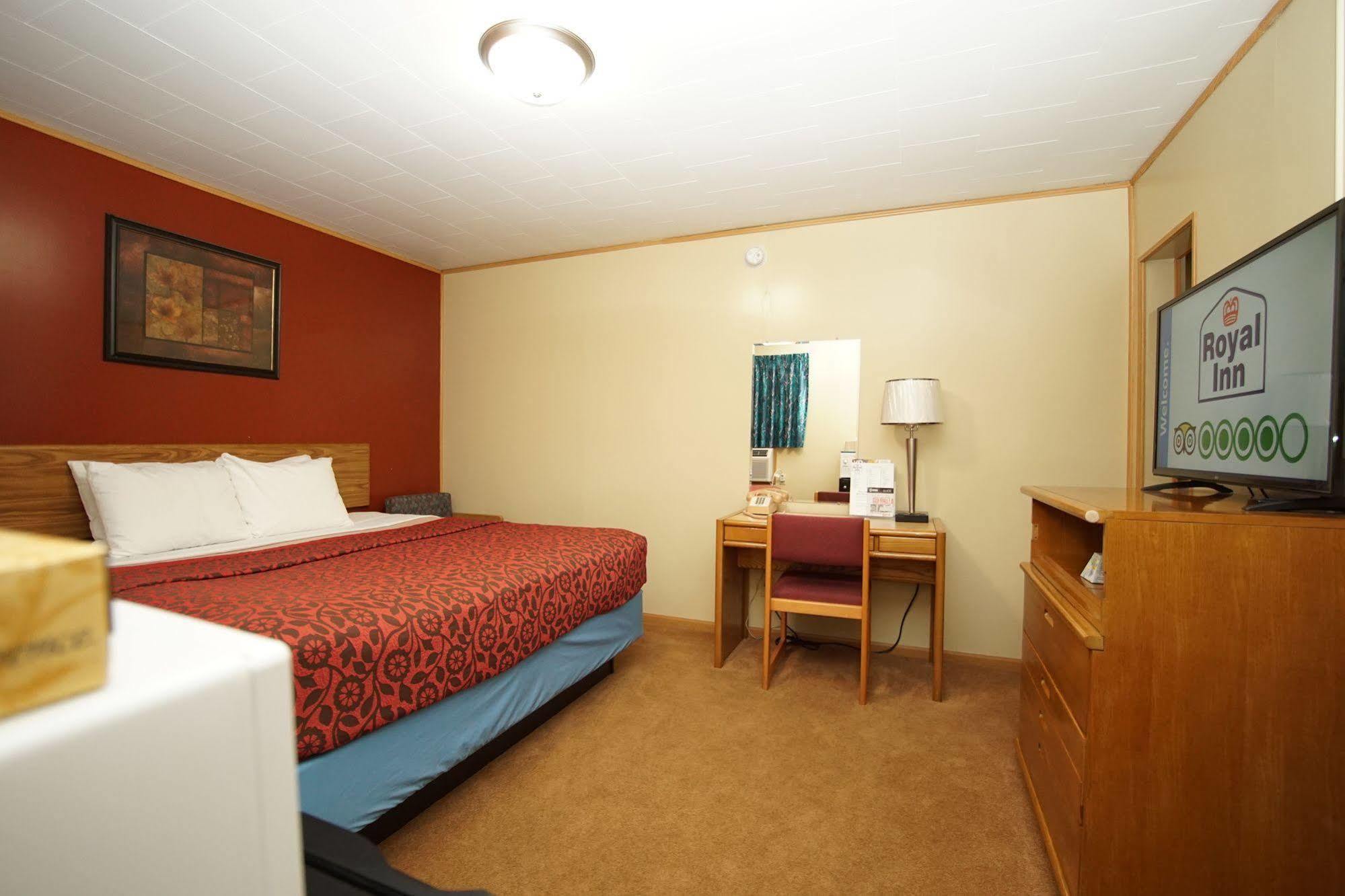 Royal Inn Hudson I-94 ภายนอก รูปภาพ