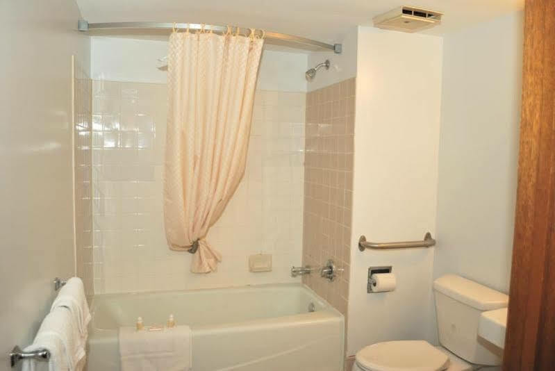 Royal Inn Hudson I-94 ภายนอก รูปภาพ